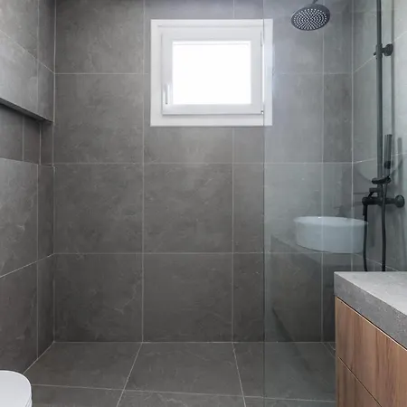 Skyview Bliss 4 Atmabnb 66 *